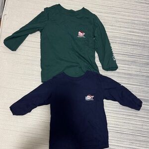 Vineyard vines bundle of 2 Christmas shirts